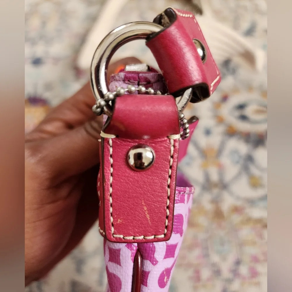 Coach Penelope Op Art Pink Coated Canvas Swingpack Crossbody Bag Handbag Purse - Picture 8 of 16